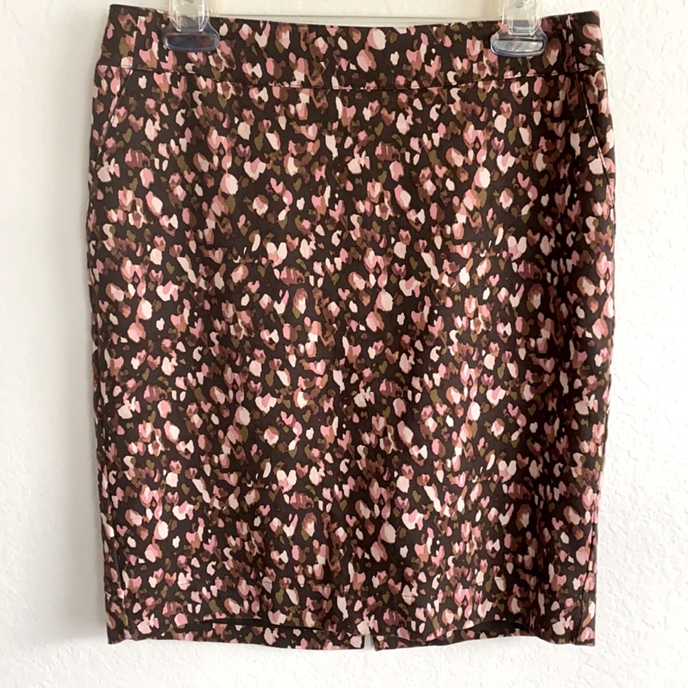 Brown & pink pencil skirt